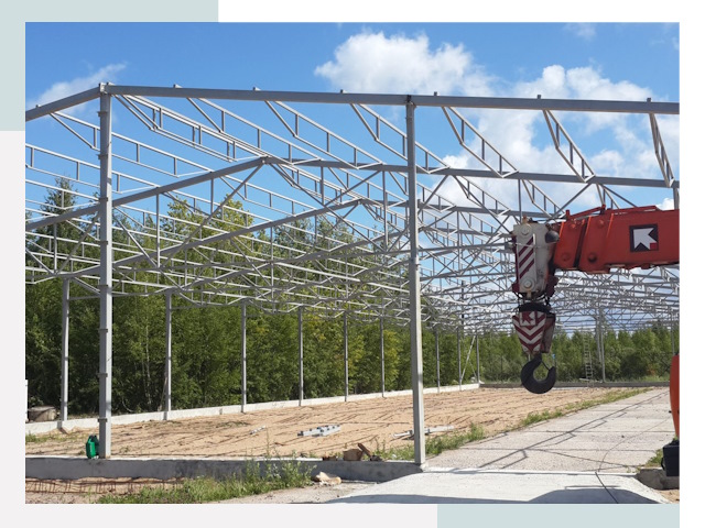 Строительство конюшен в Череповец от 613 руб. под ключ