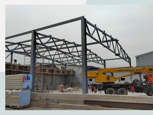 Строительство цехов в Череповце