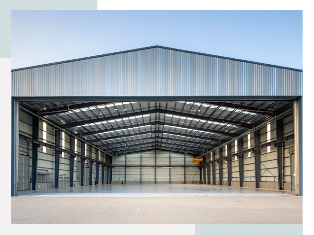 Большие ангары в Череповце